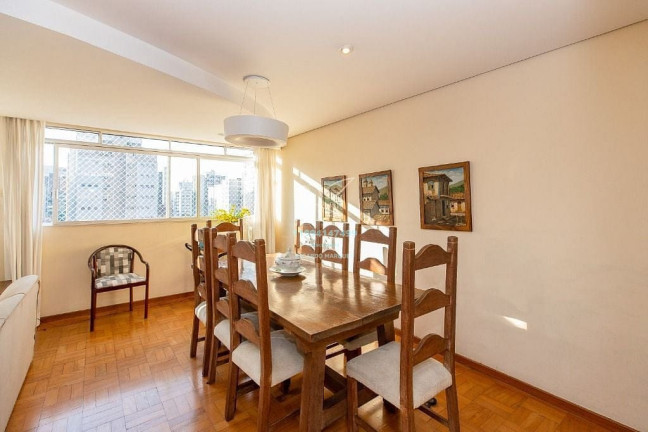 Imagem Apartamento com 3 Quartos à Venda, 118 m² em Itaim Bibi - São Paulo Imagem Apartamento com 3 Quartos à Venda, 118 m² em Itaim Bibi - São Paulo
