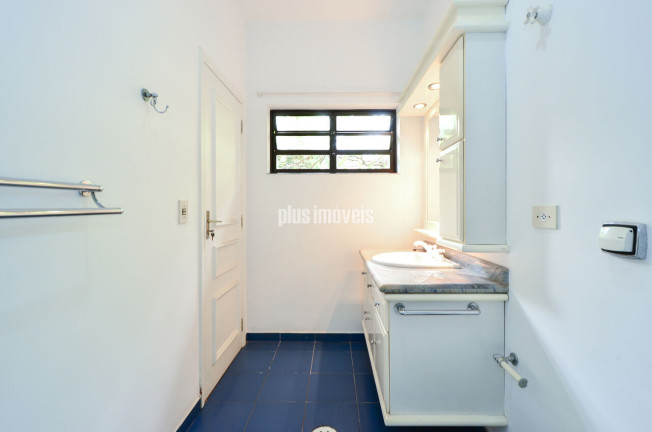Imagem Casa com 3 Quartos à Venda, 273 m² em Jardim Marajoara - São Paulo Imagem Casa com 3 Quartos à Venda, 273 m² em Jardim Marajoara - São Paulo