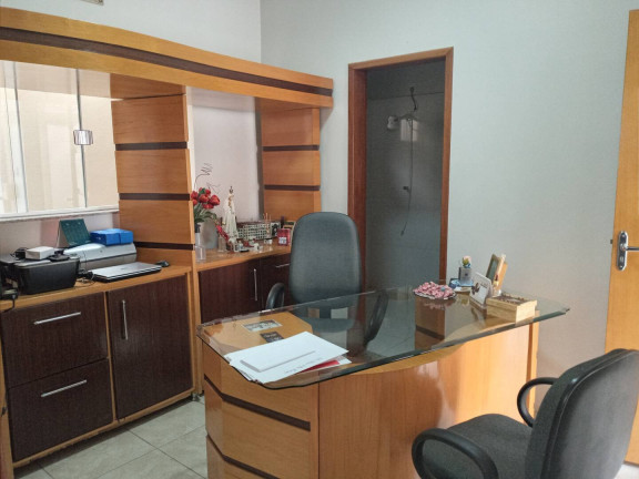 Imagem Casa com 2 Quartos à Venda, 383 m² em Centro - Anápolis