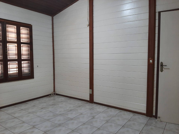 Imagem Casa com 2 Quartos à Venda, 180 m² em Santa Luzia - Bragança Paulista Imagem Casa com 2 Quartos à Venda, 180 m² em Santa Luzia - Bragança Paulista