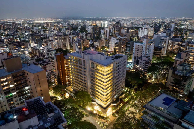 Imagem Apartamento com 4 Quartos à Venda, 378 m² em Bela Vista - Porto Alegre