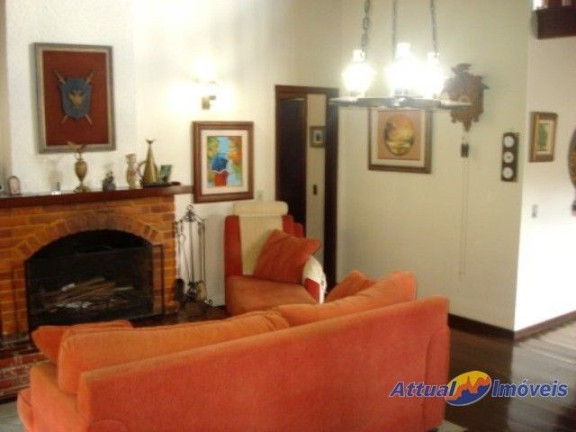 Imagem Casa com 6 Quartos à Venda, 226 m² em Comary - Teresópolis Imagem Casa com 6 Quartos à Venda, 226 m² em Comary - Teresópolis