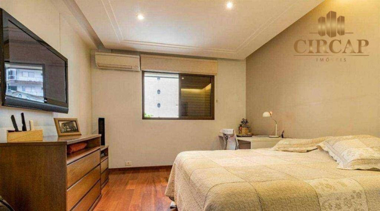 Imagem Apartamento com 3 Quartos à Venda, 246 m² em Itaim - São Paulo