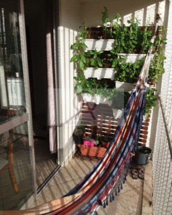 Imagem Imóvel com 2 Quartos à Venda, em Brotas - Salvador Imagem Imóvel com 2 Quartos à Venda, em Brotas - Salvador
