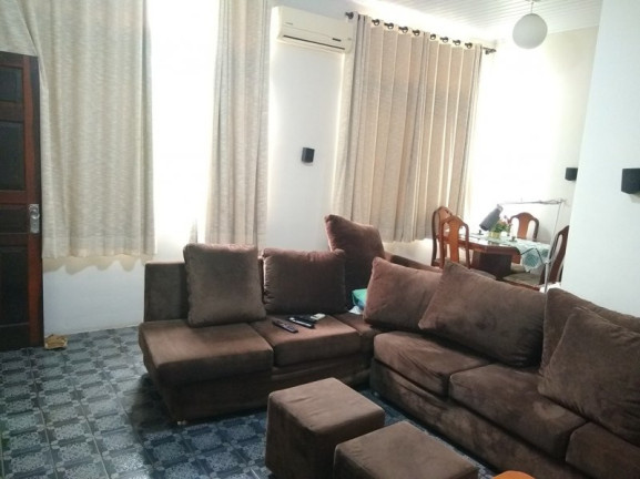 Imagem Casa com 3 Quartos à Venda, 369 m² em Centro - Jacarezinho Imagem Casa com 3 Quartos à Venda, 369 m² em Centro - Jacarezinho
