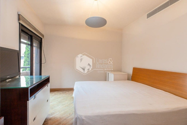 Imagem Apartamento com 3 Quartos à Venda, 219 m² em Moema - São Paulo Imagem Apartamento com 3 Quartos à Venda, 219 m² em Moema - São Paulo