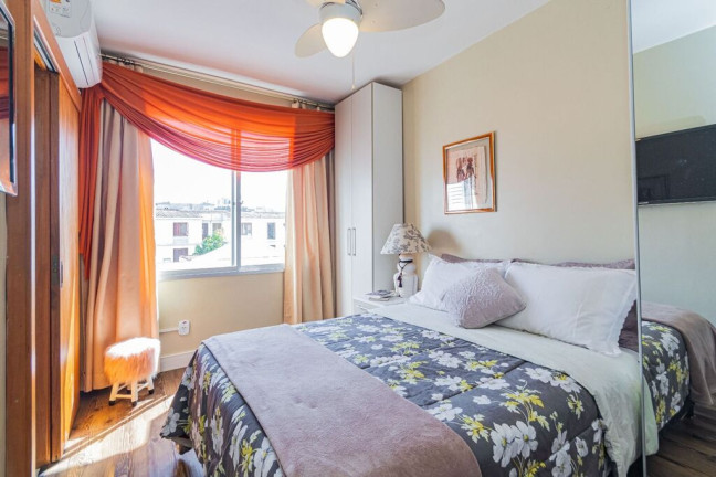 Imagem Apartamento com 3 Quartos à Venda, 66 m² em Menino Deus - Porto Alegre