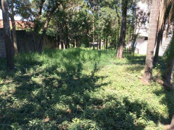 Terreno à Venda, 1.300 m² em Granja Viana - Cotia