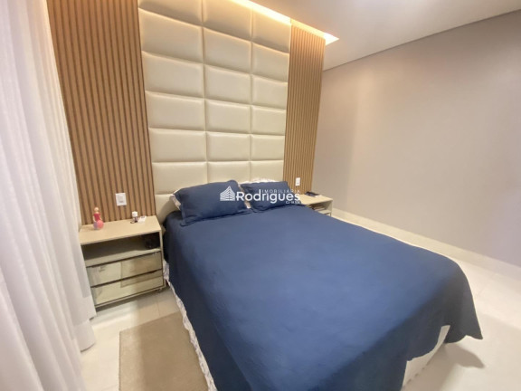 Imagem Casa com 4 Quartos à Venda, 290 m² em Setor Habitacional Arniqueira (águas Claras) - Brasília Imagem Casa com 4 Quartos à Venda, 290 m² em Setor Habitacional Arniqueira (águas Claras) - Brasília