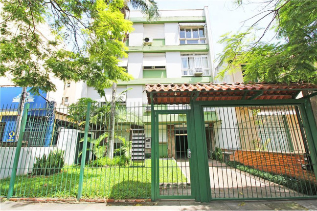 Imagem Imóvel com 2 Quartos à Venda, em Auxiliadora - Porto Alegre Imagem Imóvel com 2 Quartos à Venda, em Auxiliadora - Porto Alegre