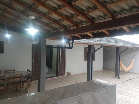 Imagem Casa com 2 Quartos à Venda, 250 m² em Parque São Luís - Taubaté