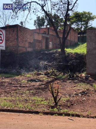 Imagem Terreno à Venda, 200 m² em Jardim Planalto - Londrina Imagem Terreno à Venda, 200 m² em Jardim Planalto - Londrina
