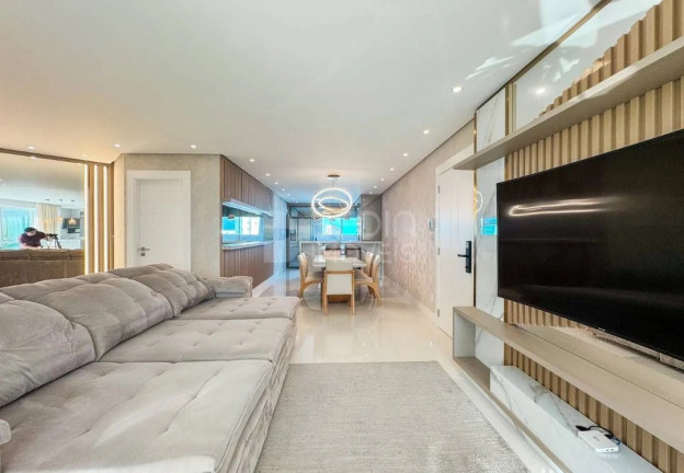 Imagem Apartamento com 3 Quartos à Venda, 139 m² em Centro - Balneário Camboriú Imagem Apartamento com 3 Quartos à Venda, 139 m² em Centro - Balneário Camboriú