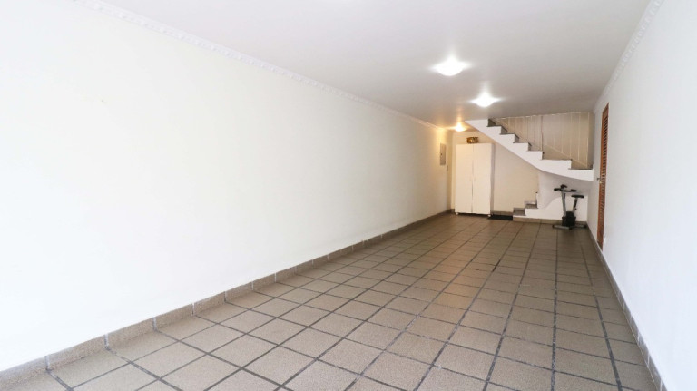 Imagem Sobrado com 4 Quartos à Venda, 250 m² em Jardim Bonfiglioli - São Paulo Imagem Sobrado com 4 Quartos à Venda, 250 m² em Jardim Bonfiglioli - São Paulo