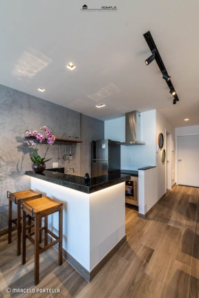 Imagem Imóvel com 1 Quarto à Venda, 42 m² em Tijuca - Rio De Janeiro Imagem Imóvel com 1 Quarto à Venda, 42 m² em Tijuca - Rio De Janeiro
