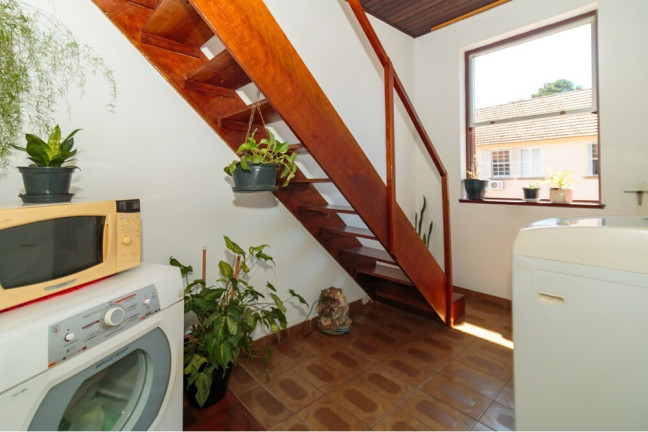 Imagem Imóvel com 2 Quartos à Venda, 53 m² em Passo Da Areia - Porto Alegre Imagem Imóvel com 2 Quartos à Venda, 53 m² em Passo Da Areia - Porto Alegre