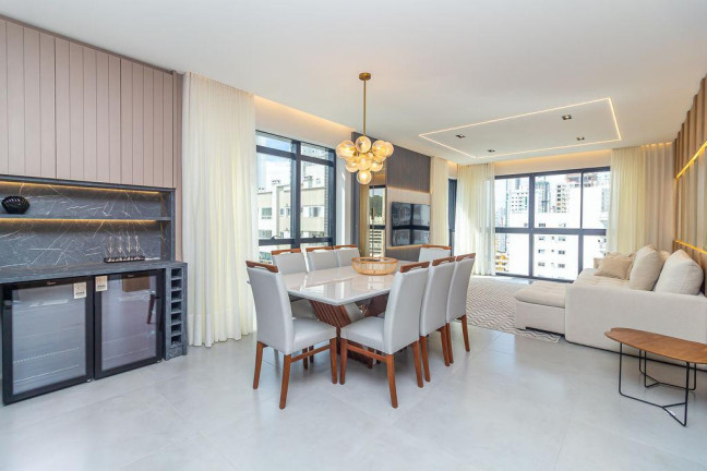 Imagem Apartamento com 3 Quartos à Venda, 126 m² em Pioneiros - Balneário Camboriú