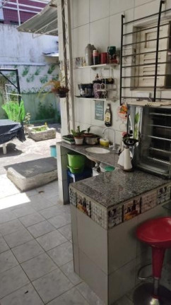 Imagem Casa com 4 Quartos à Venda, 260 m² em Tamarineira - Recife