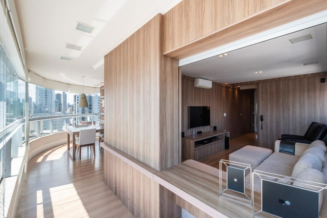 Imagem Cobertura à Venda, 253 m² em Centro - Balneário Camboriú Imagem Cobertura à Venda, 253 m² em Centro - Balneário Camboriú