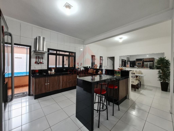 Imagem Sobrado com 4 Quartos à Venda, 410 m² em Jardim Monte Cristo - Suzano Imagem Sobrado com 4 Quartos à Venda, 410 m² em Jardim Monte Cristo - Suzano