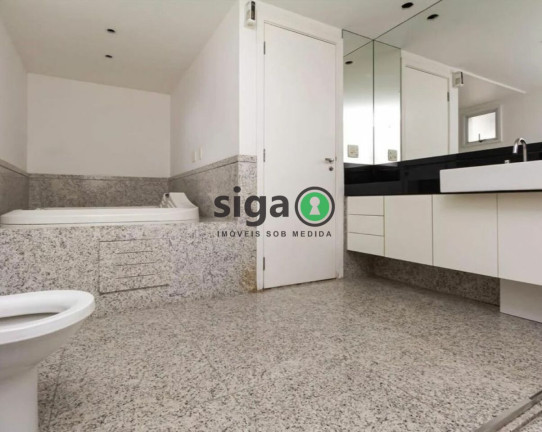Imagem Apartamento com 5 Quartos à Venda ou Locação, 357 m² em Panamby - São Paulo Imagem Apartamento com 5 Quartos à Venda ou Locação, 357 m² em Panamby - São Paulo