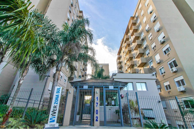 Apartamento com 2 Quartos à Venda, 56 m² em Camaquã - Porto Alegre
