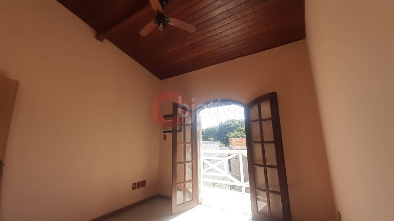 Imagem Casa de Condomínio com 3 Quartos à Venda, 90 m² em Peró - Cabo Frio
