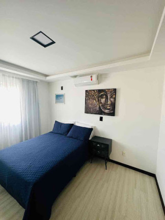 Imagem Casa com 3 Quartos à Venda, 220 m² em Canto Da Praia - Itapema Imagem Casa com 3 Quartos à Venda, 220 m² em Canto Da Praia - Itapema