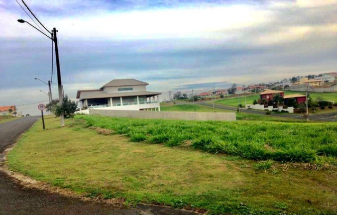 Imagem Terreno à Venda, 800 m² em Village Araçoiaba - Araçoiaba Da Serra Imagem Terreno à Venda, 800 m² em Village Araçoiaba - Araçoiaba Da Serra