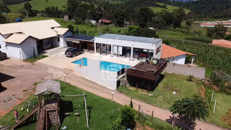 Imagem Imóvel com 6 Quartos à Venda, 2.800 m² em Marambaia (rural) - Bandeira Do Sul