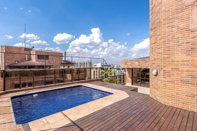 Imóvel com 6 Quartos à Venda, 591 m² em Vila Andrade - São Paulo