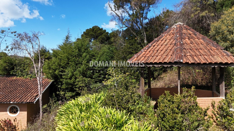 Imagem Casa com 1 Quarto à Venda, 120 m² em Região Do Alto Da Vila Inglesa - Campos Do Jordão Imagem Casa com 1 Quarto à Venda, 120 m² em Região Do Alto Da Vila Inglesa - Campos Do Jordão