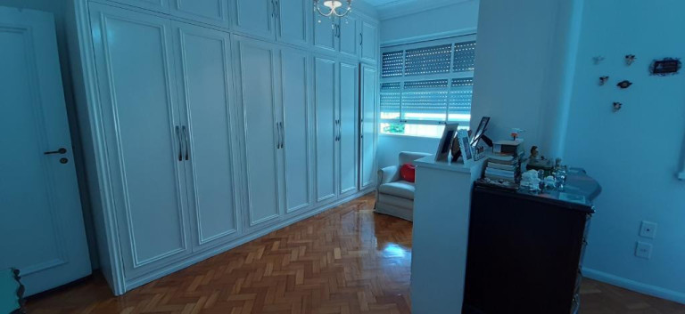 Imagem Apartamento com 5 Quartos à Venda, 280 m² em Copacabana - Rio De Janeiro Imagem Apartamento com 5 Quartos à Venda, 280 m² em Copacabana - Rio De Janeiro