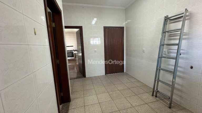 Imagem Casa com 3 Quartos para Alugar, 318 m² em Santa Rosalia - Sorocaba Imagem Casa com 3 Quartos para Alugar, 318 m² em Santa Rosalia - Sorocaba
