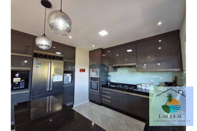 Imagem Casa com 5 Quartos à Venda, 201 m² em João Fernandes - Búzios Imagem Casa com 5 Quartos à Venda, 201 m² em João Fernandes - Búzios