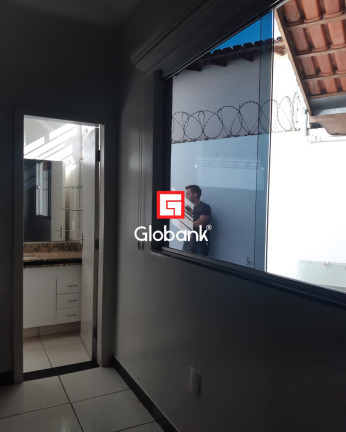 Imagem Casa com 3 Quartos à Venda, 236 m² em Cidade Nova - Montes Claros Imagem Casa com 3 Quartos à Venda, 236 m² em Cidade Nova - Montes Claros