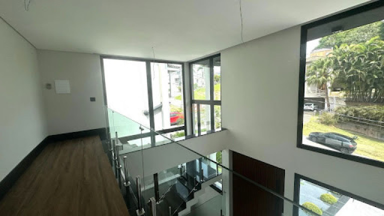 Imagem Casa com 4 Quartos à Venda, 480 m² em Aruã Eco Park - Mogi Das Cruzes Imagem Casa com 4 Quartos à Venda, 480 m² em Aruã Eco Park - Mogi Das Cruzes