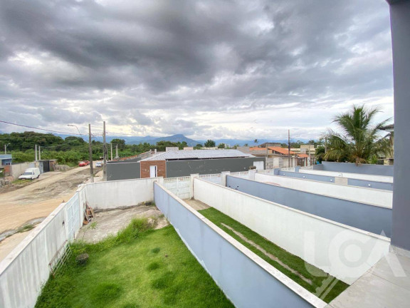 Imagem Sobrado com 2 Quartos à Venda, 62 m² em Jardim Golfinhos - Caraguatatuba Imagem Sobrado com 2 Quartos à Venda, 62 m² em Jardim Golfinhos - Caraguatatuba