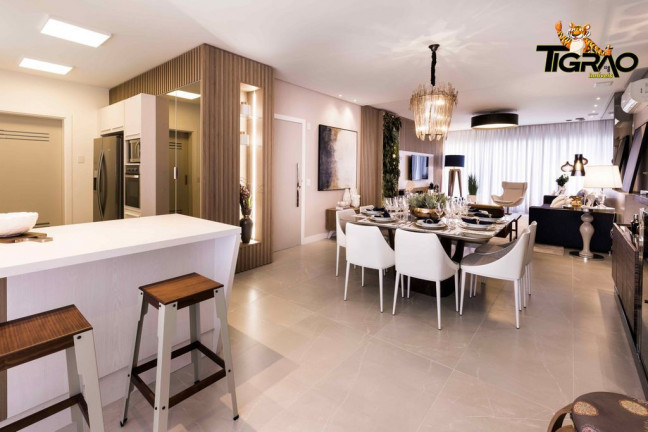 Imagem Apartamento com 4 Quartos à Venda, 222 m² em Centro - Balneário Camboriú Imagem Apartamento com 4 Quartos à Venda, 222 m² em Centro - Balneário Camboriú