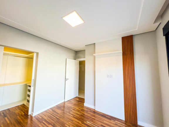Imagem Casa com 4 Quartos à Venda, 317 m² em Tamboré - Santana De Parnaíba Imagem Casa com 4 Quartos à Venda, 317 m² em Tamboré - Santana De Parnaíba