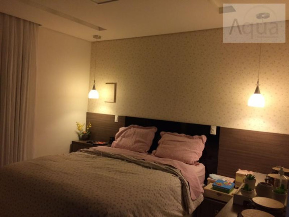 Imagem Casa com 3 Quartos à Venda, 125 m² em Jardim Tremembé - São Paulo Imagem Casa com 3 Quartos à Venda, 125 m² em Jardim Tremembé - São Paulo