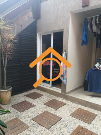 Imagem Casa com 3 Quartos à Venda, 137 m² em Vila Agueda - São Paulo
