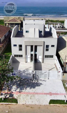 Sobrado com 3 Quartos à Venda, 200 m² em Coroados - Guaratuba