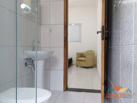 Imagem Casa com 3 Quartos para Alugar, em Massaguaçu - Caraguatatuba Imagem Casa com 3 Quartos para Alugar, em Massaguaçu - Caraguatatuba