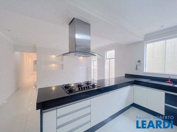 Imagem Sobrado com 4 Quartos à Venda, 300 m² em Vila Valparaíso - Santo André Imagem Sobrado com 4 Quartos à Venda, 300 m² em Vila Valparaíso - Santo André