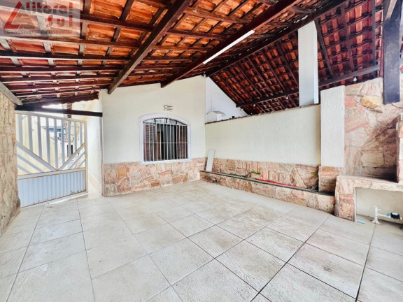 Casa com 3 Quartos à Venda, 118 m² em Tupi - Praia Grande