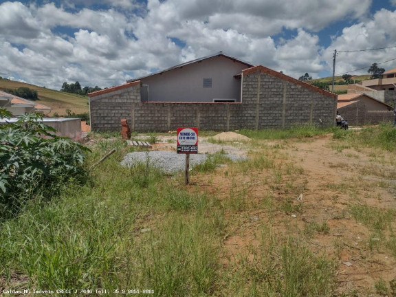 Terreno à Venda, 282 m² em Jardim Europa - Santa Rita De Caldas