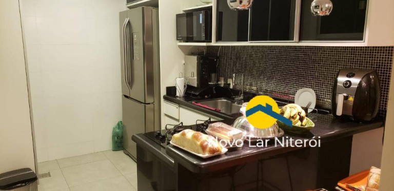 Imagem Casa com 4 Quartos à Venda, 526 m² em Camboinhas - Niterói Imagem Casa com 4 Quartos à Venda, 526 m² em Camboinhas - Niterói