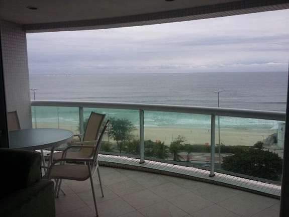 Imagem Flat com 2 Quartos para Alugar, 100 m² em Barra Da Tijuca - Rio De Janeiro