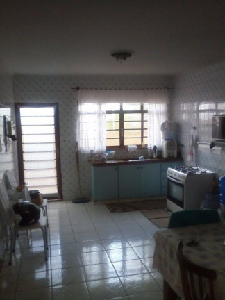 Imagem Casa com 3 Quartos à Venda, em Centro - Mogi Mirim Imagem Casa com 3 Quartos à Venda, em Centro - Mogi Mirim